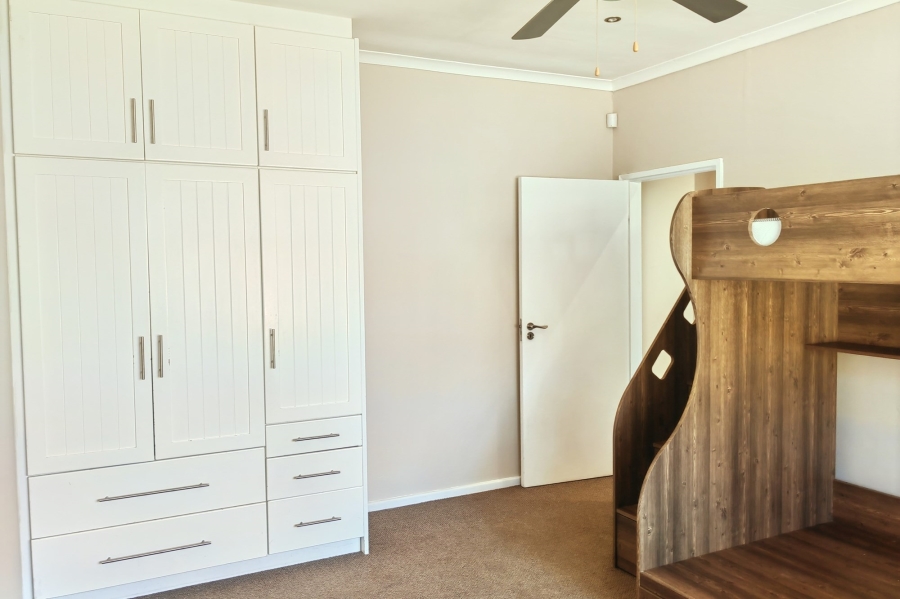 4 Bedroom Property for Sale in Bonnievale Western Cape